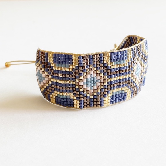 Jewelry - Boho Geometric Seed Bead Bracelet